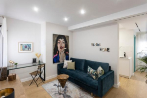 Beautiful Blue Triana Apartment